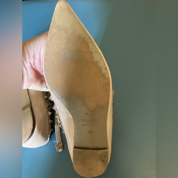 Valentino size 38 Rockstud flats in excellent condition - Picture 4 of 8